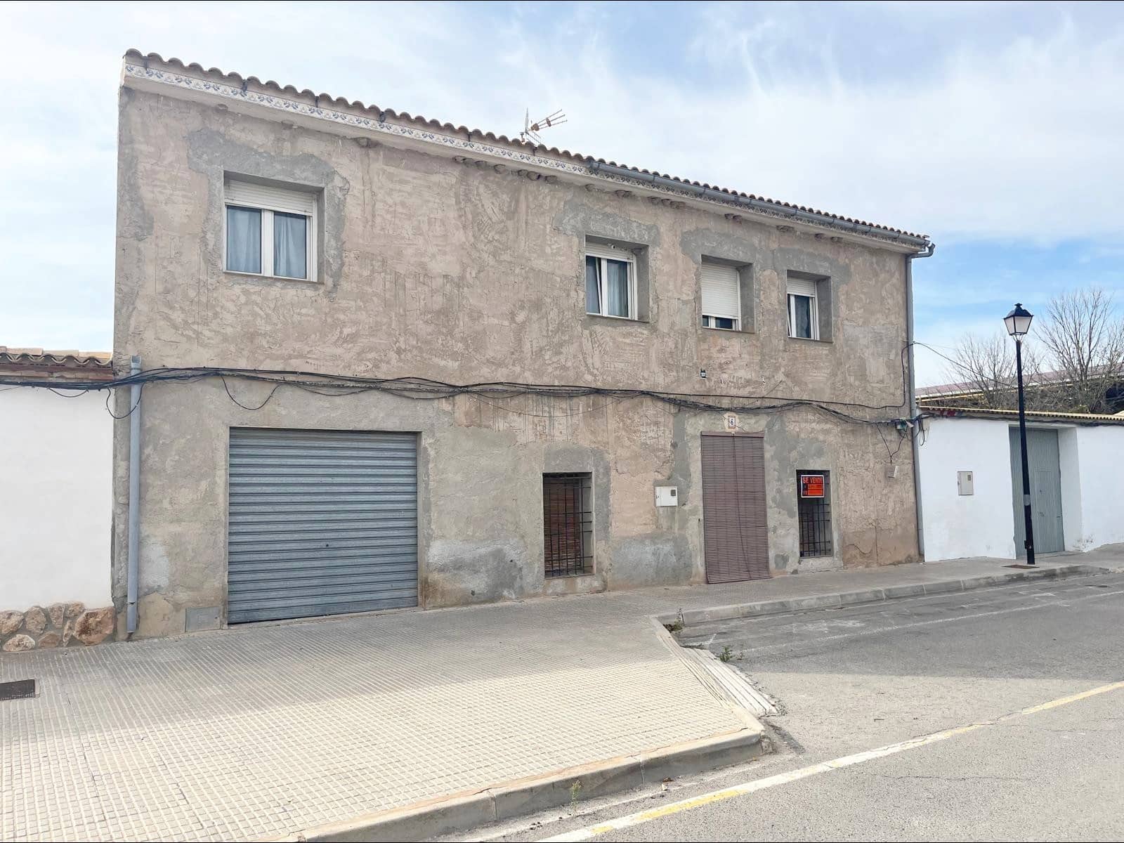 8 quarto Casa em Banda para venda em Pinoso com garagem - 115 000 € (Ref: 10162289)