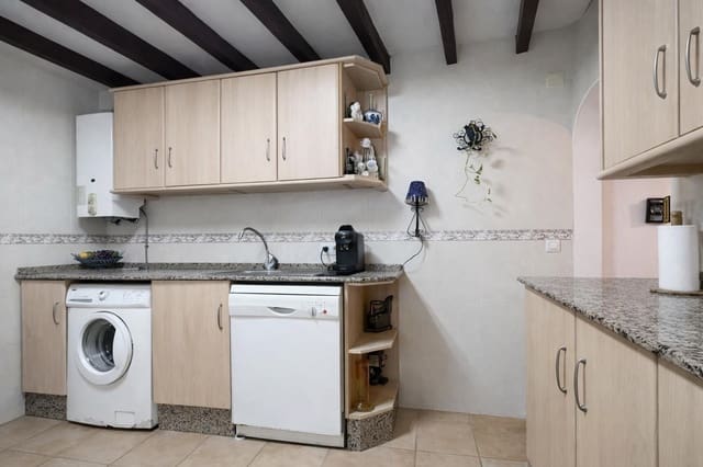 5 soveværelse Finca/Landehus til salg i Hondón de las Nieves - € 159.000 (Ref: 10165079)