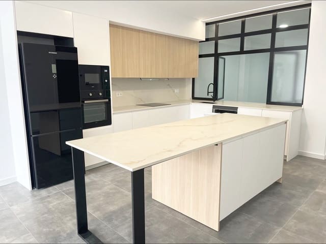 2 Zimmer Apartment zu verkaufen in Monforte del Cid - 189.000 € (Ref: 10174651)