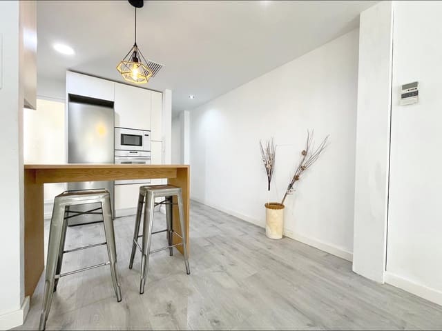 3 chambre Appartement à vendre à Pinoso - 94 000 € (Ref: 9505974)