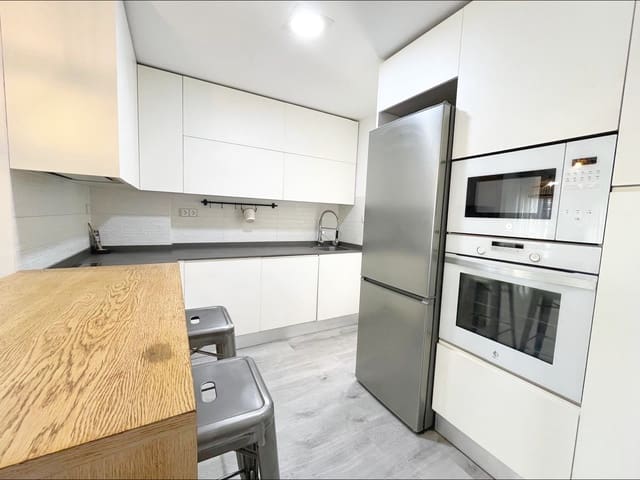 3 chambre Appartement à vendre à Pinoso - 94 000 € (Ref: 9505974)