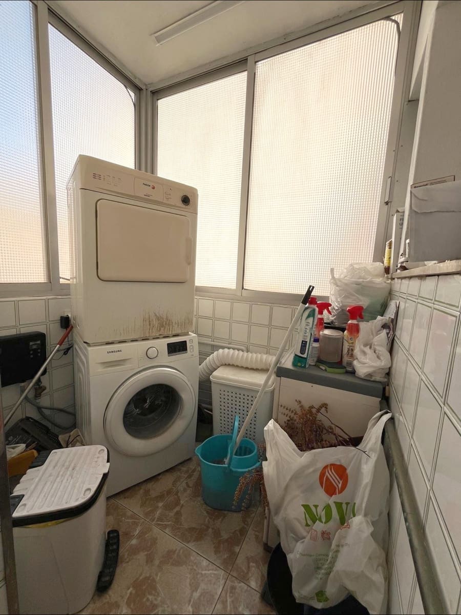 4 slaapkamer Flat te koop in Novelda - € 99.000 (Ref: 9505976)