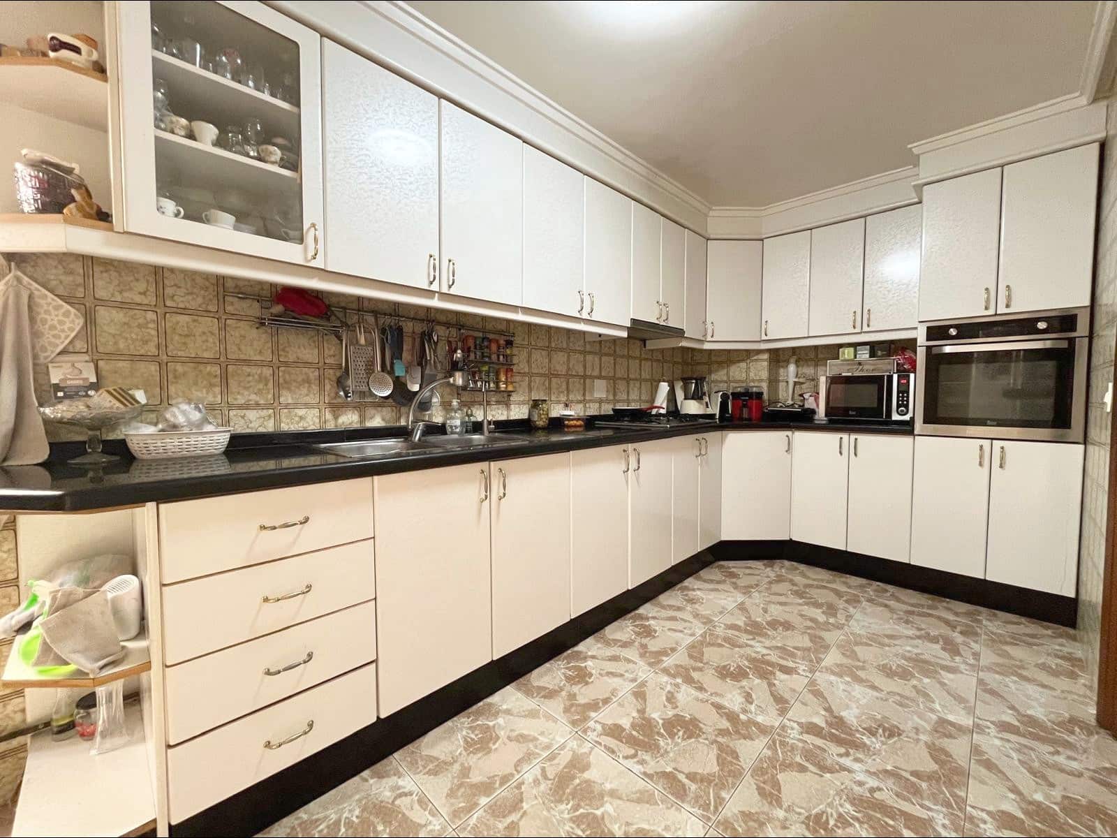 4 slaapkamer Flat te koop in Novelda - € 99.000 (Ref: 9505976)