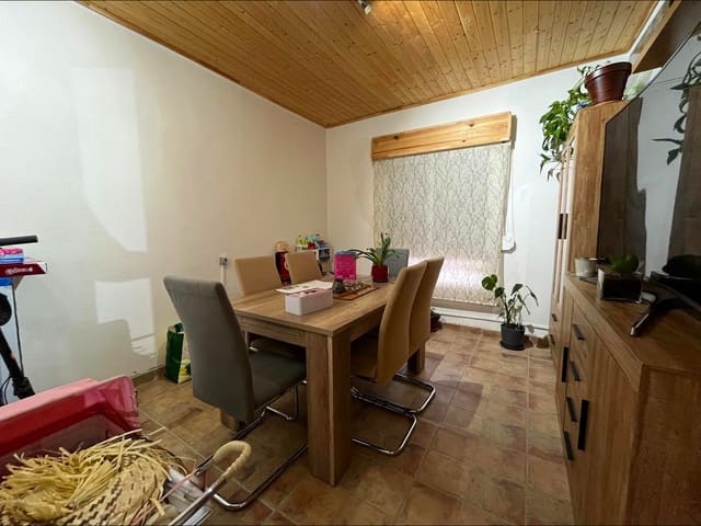 Casa de 3 habitaciones en Monóvar / Monóver en venta - 125.000 € (Ref: 9505977)