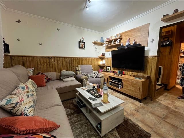 Casa de 3 habitaciones en Monóvar / Monóver en venta - 125.000 € (Ref: 9505977)