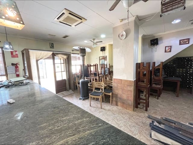 Local Comercial en Pinoso en venta - 120.000 € (Ref: 9505979)