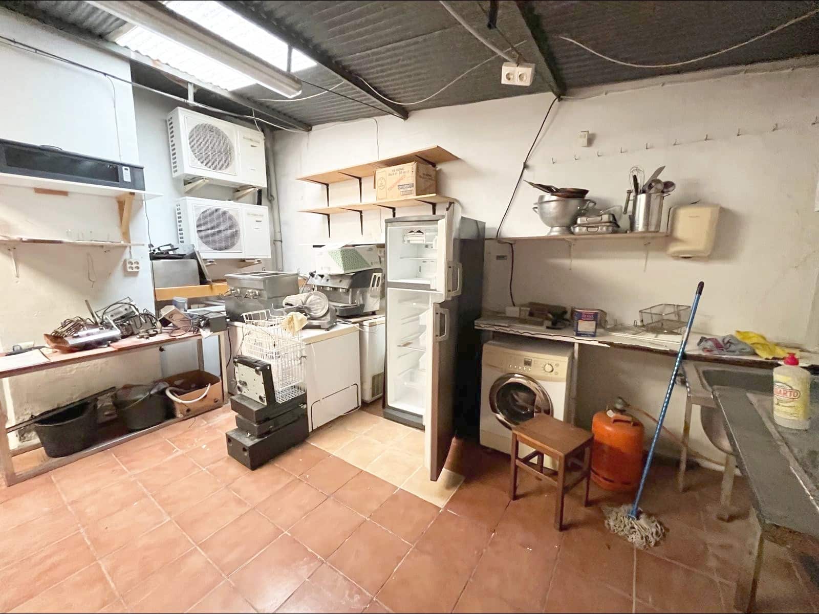 Local Comercial en Pinoso en venta - 120.000 € (Ref: 9505979)