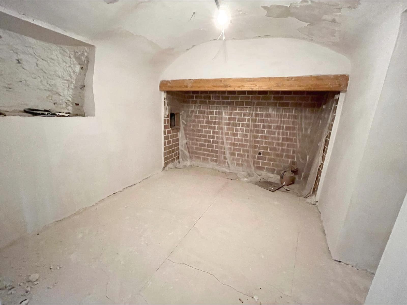 4 soverom Finca/Herregård til salgs i Pinoso med svømmebasseng - € 120 000 (Ref: 9505981)