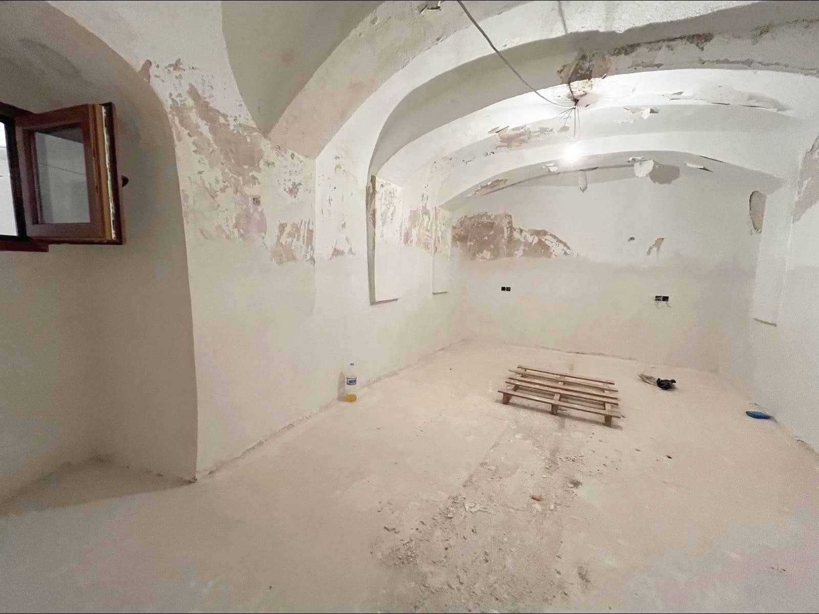 4 soverom Finca/Herregård til salgs i Pinoso med svømmebasseng - € 120 000 (Ref: 9505981)