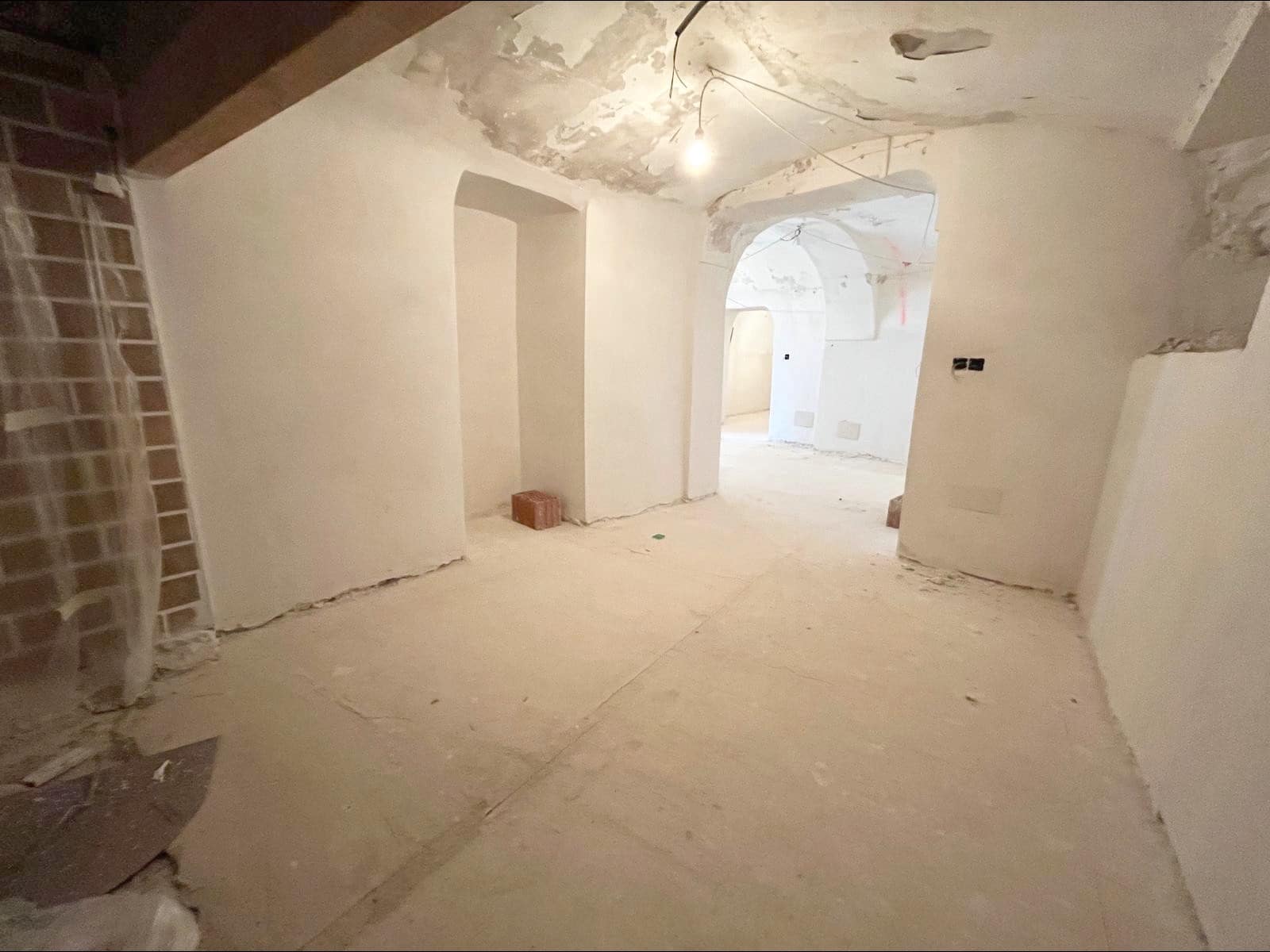 4 soverom Finca/Herregård til salgs i Pinoso med svømmebasseng - € 120 000 (Ref: 9505981)