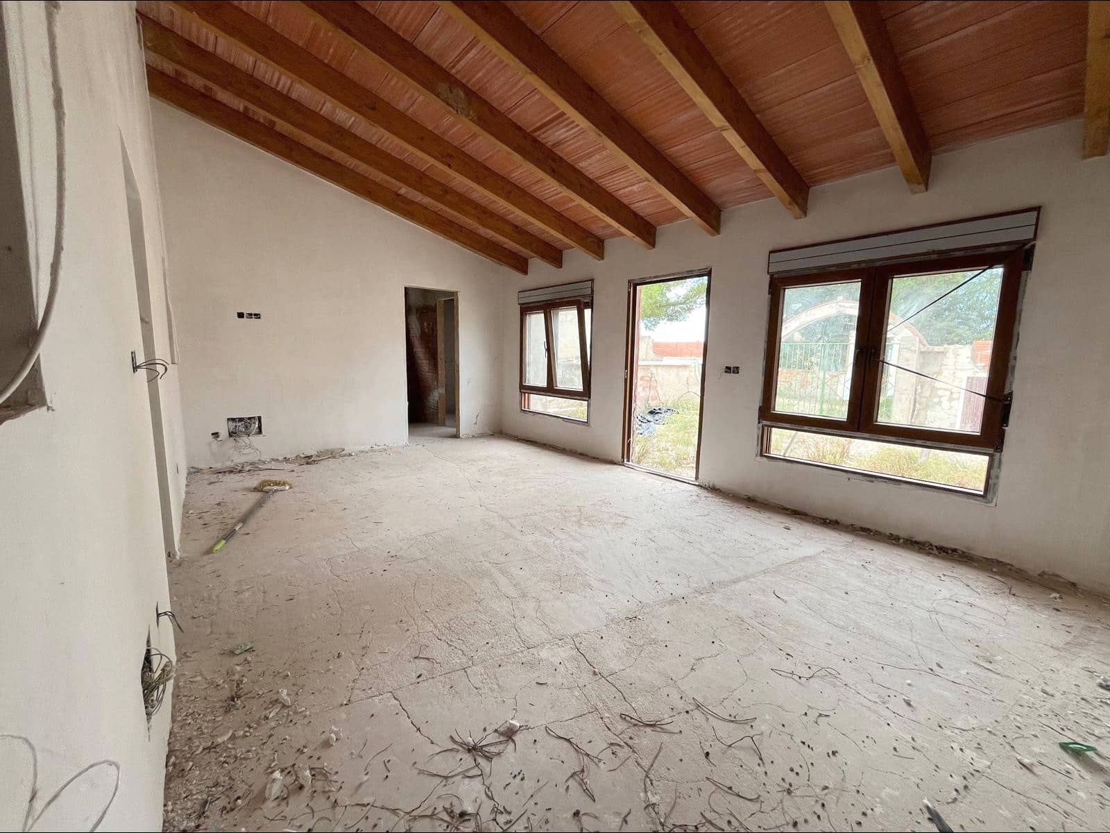 4 soverom Finca/Herregård til salgs i Pinoso med svømmebasseng - € 120 000 (Ref: 9505981)