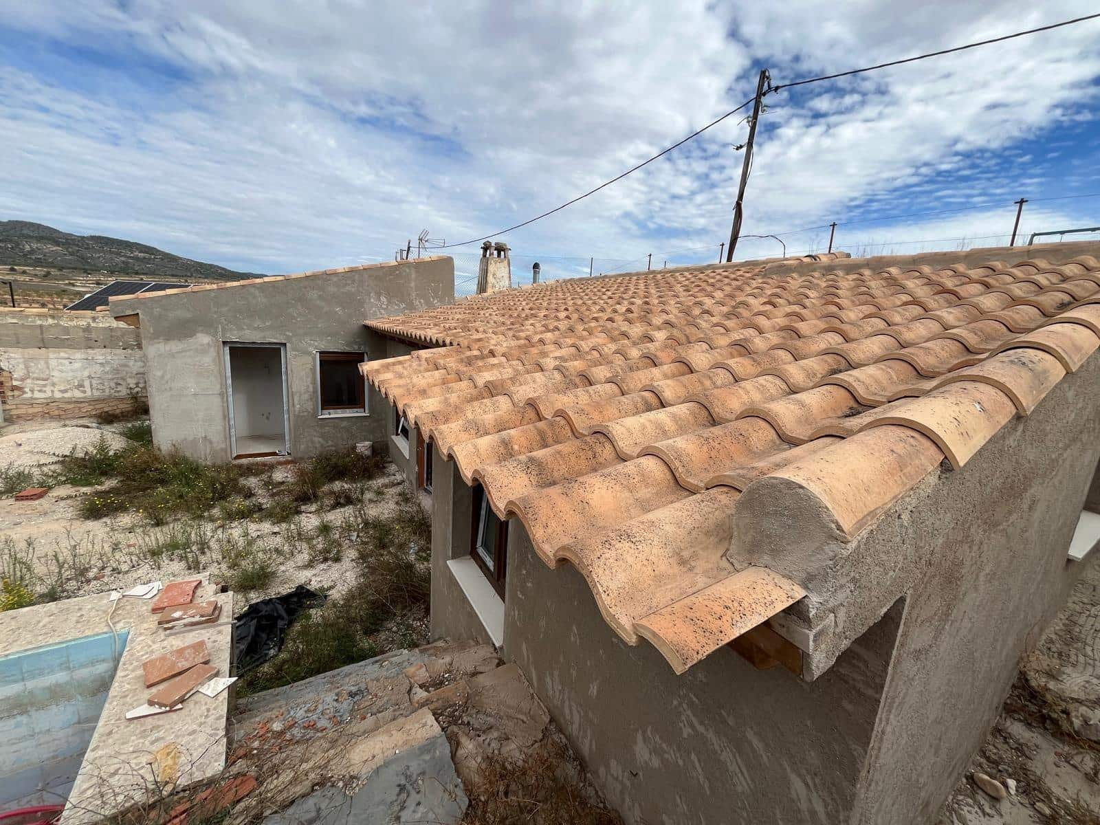 4 soverom Finca/Herregård til salgs i Pinoso med svømmebasseng - € 120 000 (Ref: 9505981)