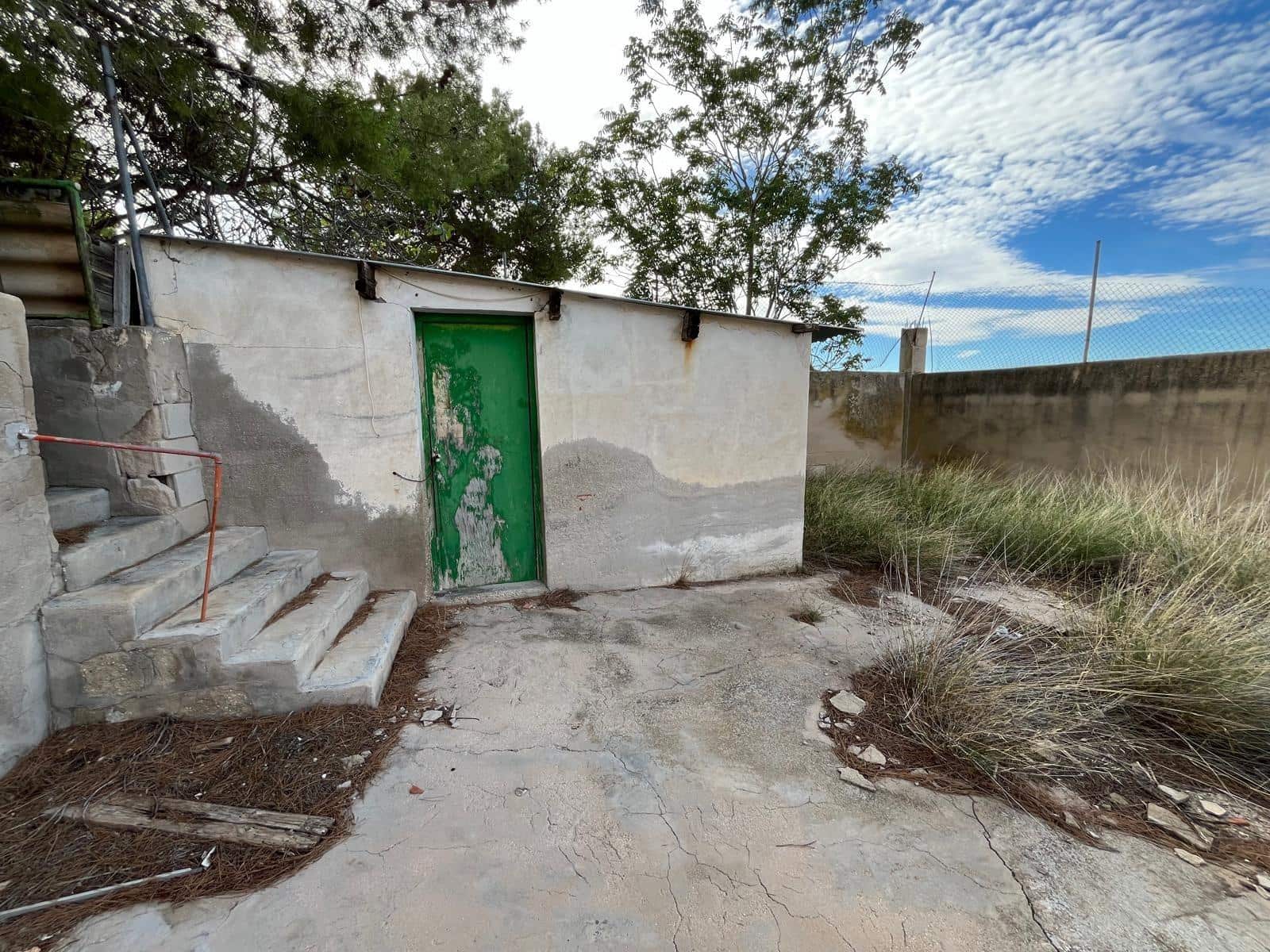 4 soverom Finca/Herregård til salgs i Pinoso med svømmebasseng - € 120 000 (Ref: 9505981)