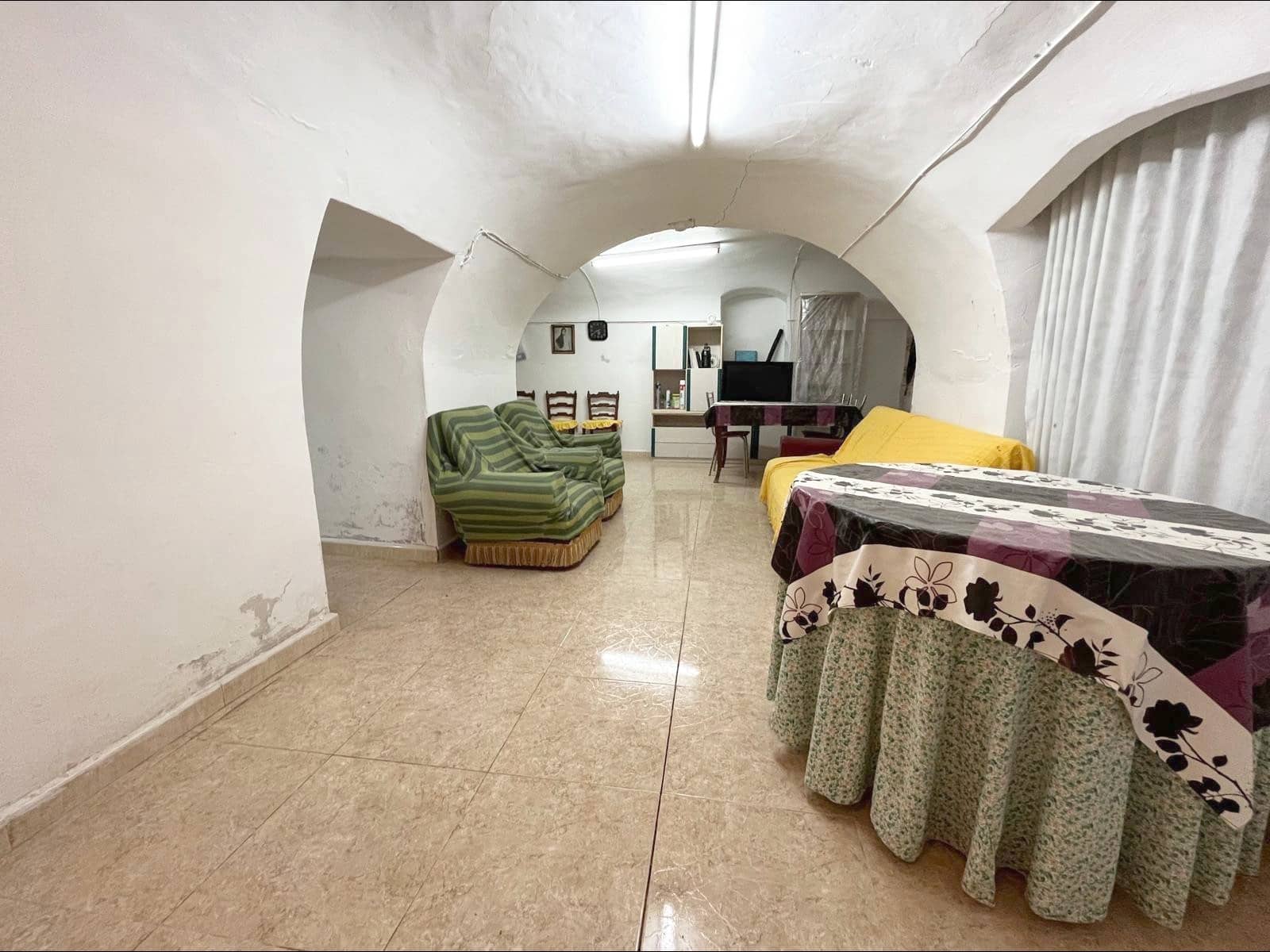 4 sypialnia Dom w skale na sprzedaż w Fortuna z garażem - 74 900 € (Ref: 9505984)