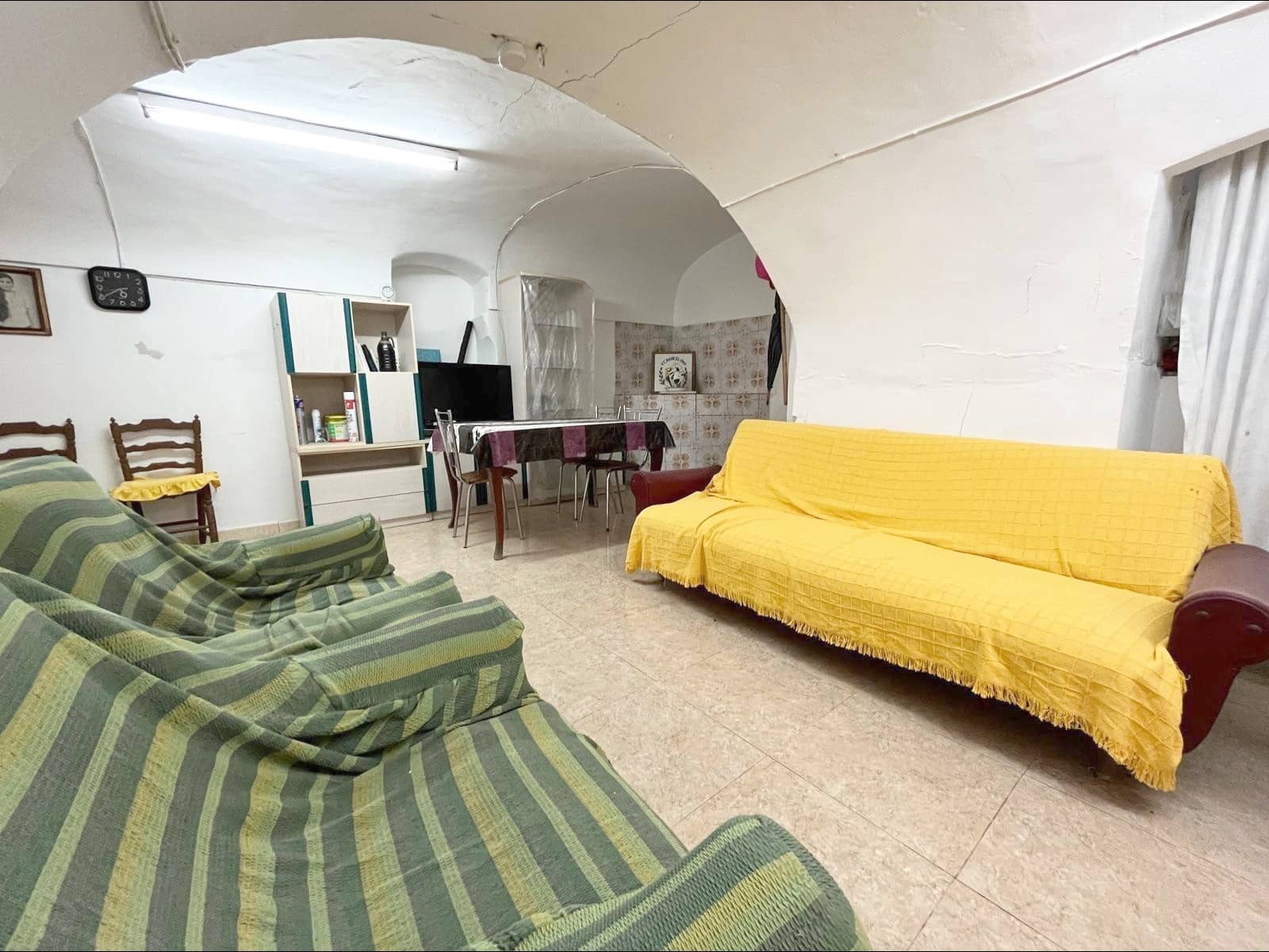 4 sypialnia Dom w skale na sprzedaż w Fortuna z garażem - 74 900 € (Ref: 9505984)