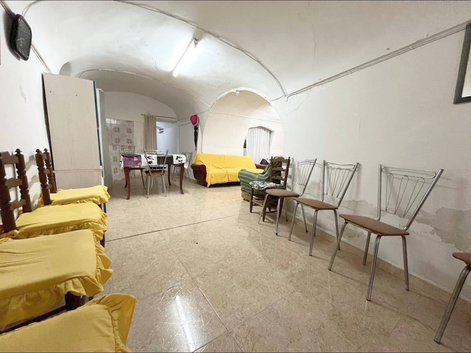 4 sypialnia Dom w skale na sprzedaż w Fortuna z garażem - 74 900 € (Ref: 9505984)