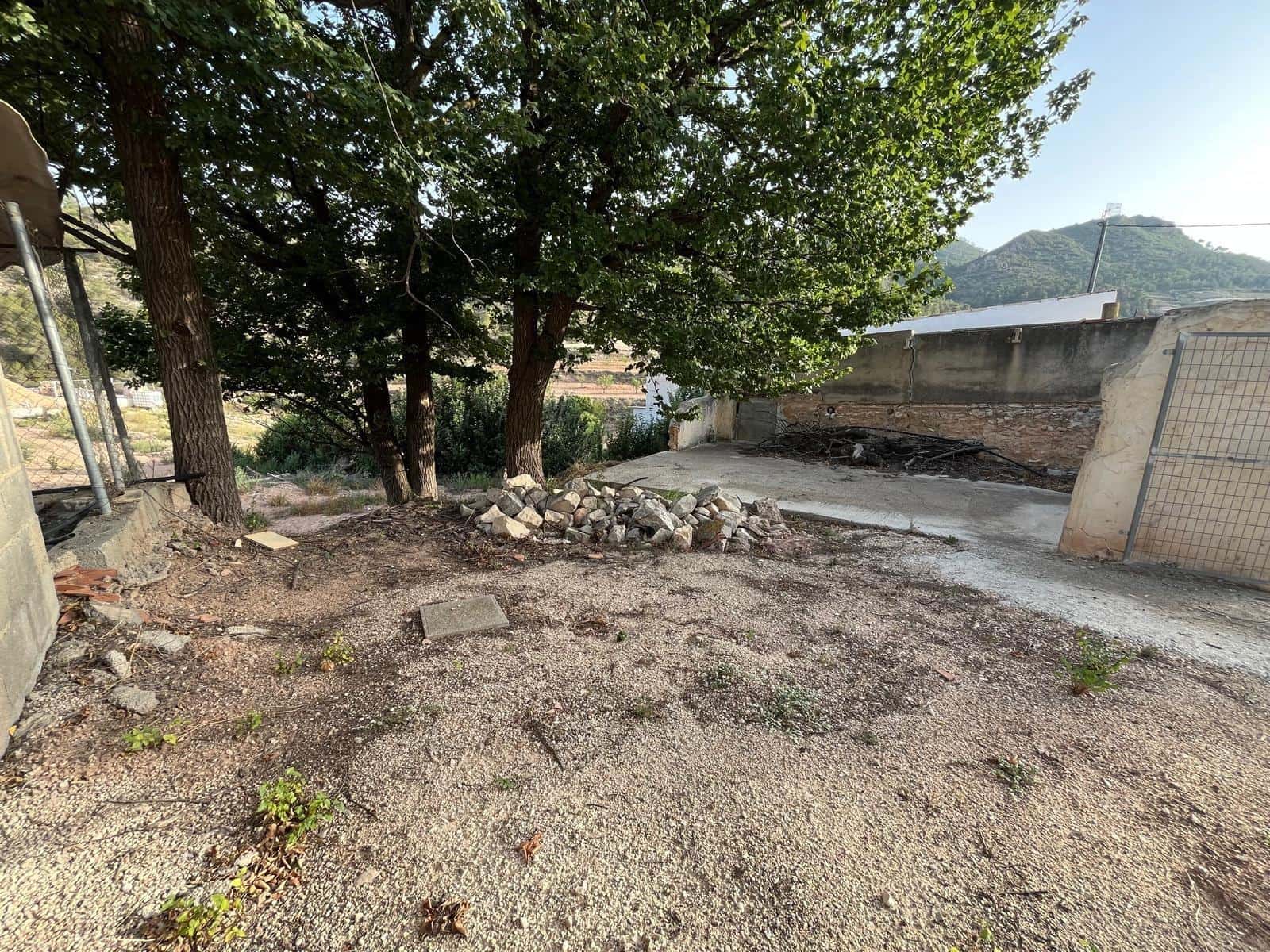 4 sypialnia Dom w skale na sprzedaż w Fortuna z garażem - 74 900 € (Ref: 9505984)