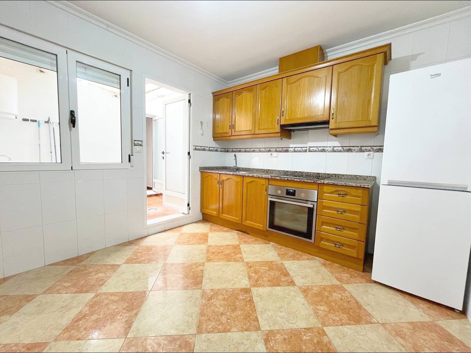 3 slaapkamer Bungalow te koop in L'Alguena / Alguenya - € 105.000 (Ref: 9505987)