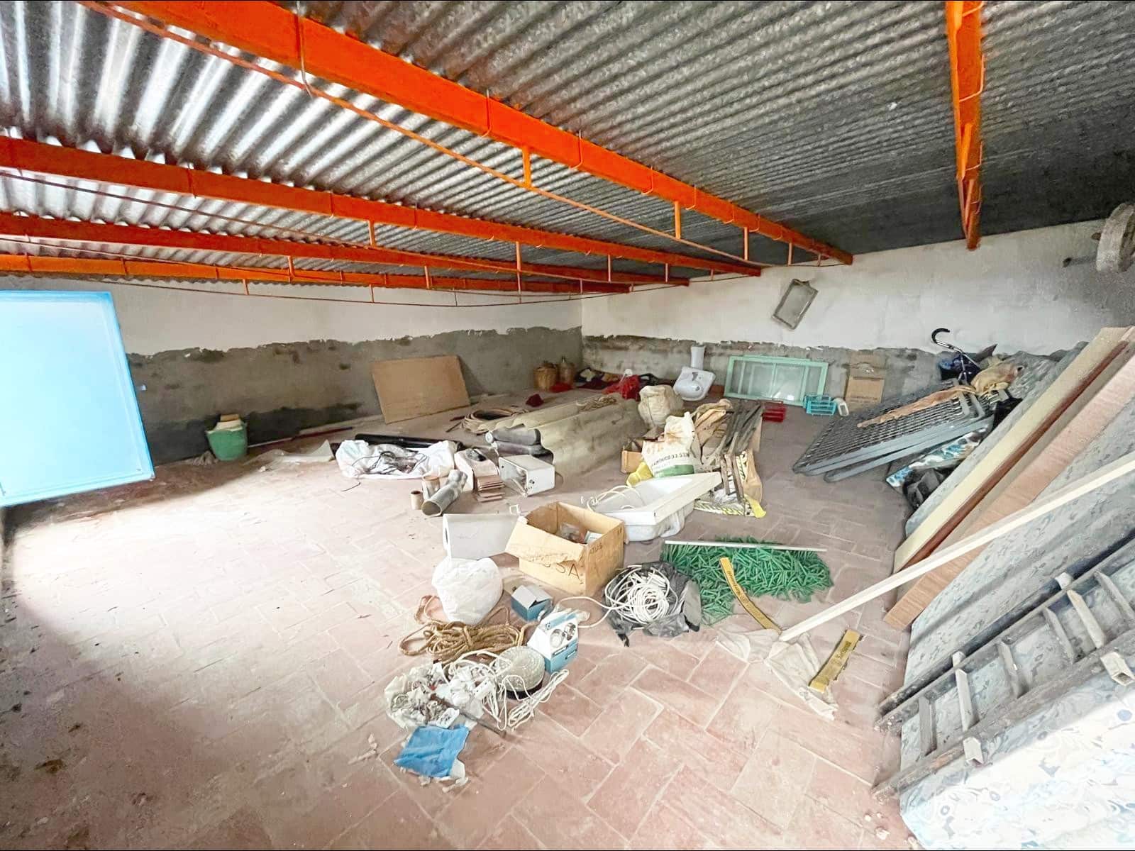 3 makuuhuone Maalaistalo myytävänä paikassa Monovar / Monover mukana uima-altaan 
autotalli - 110 000 € (Ref: 9505988)