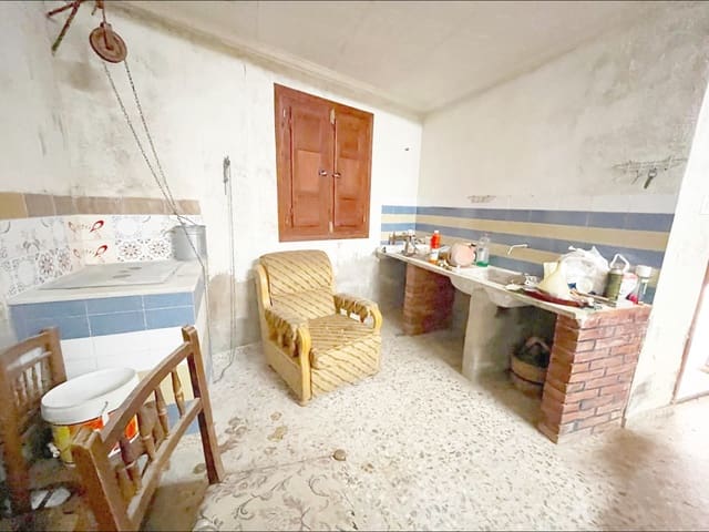 3 makuuhuone Maalaistalo myytävänä paikassa Monóvar / Monóver mukana uima-altaan 
autotalli - 110 000 € (Ref: 9505988)