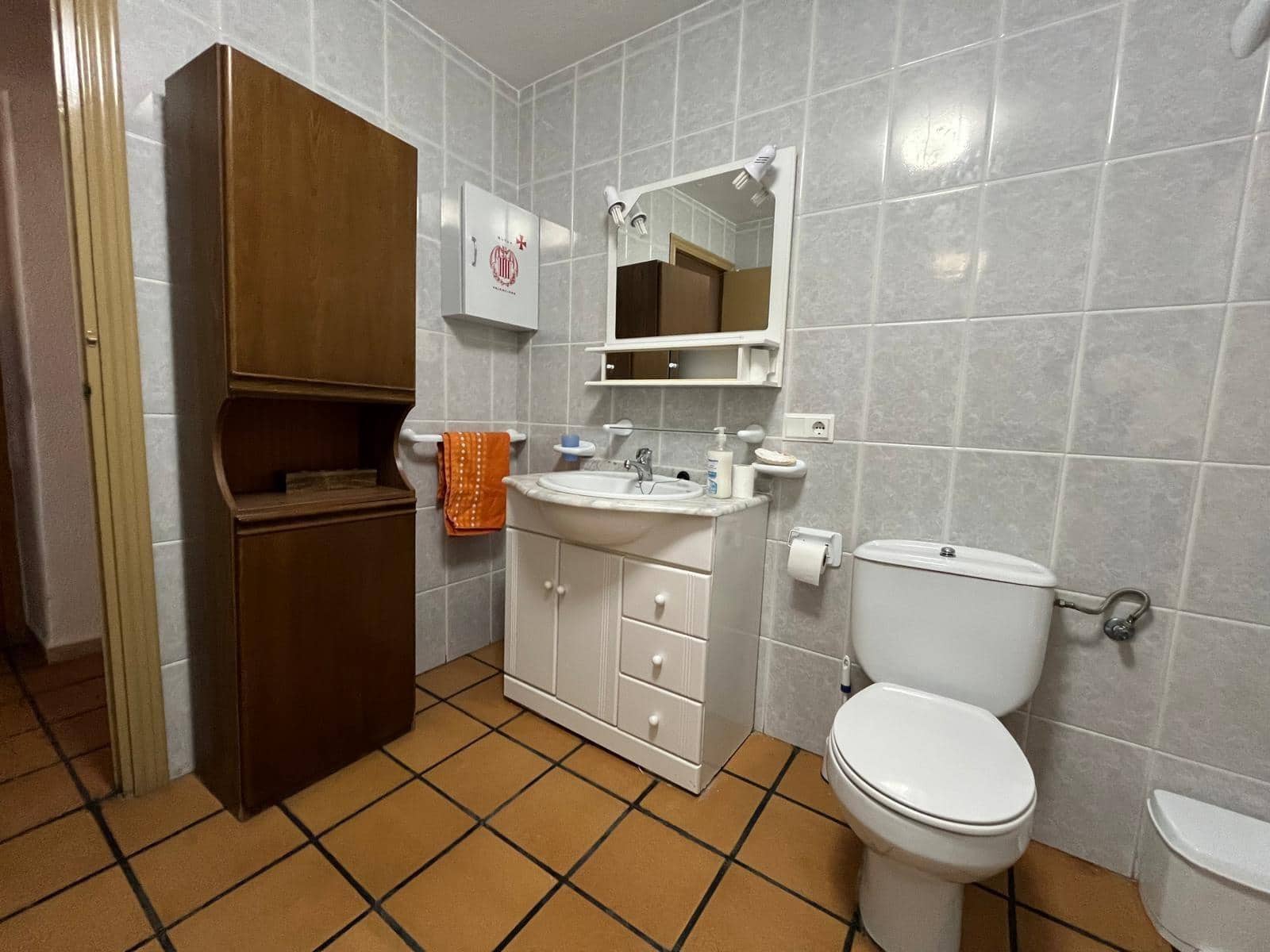 8 bedroom Finca/Country House for sale in Raspay - € 299,000 (Ref: 9505993)