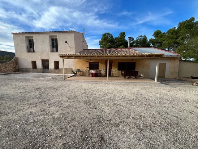 8 bedroom Finca/Country House for sale in Raspay, Yecla - € 299,000 (Ref: 9505993)