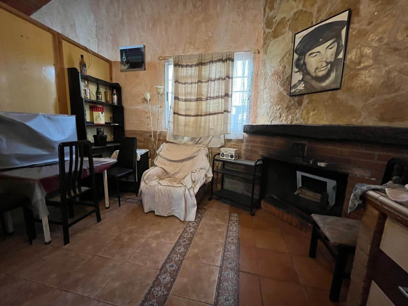 8 bedroom Finca/Country House for sale in Raspay - € 299,000 (Ref: 9505993)