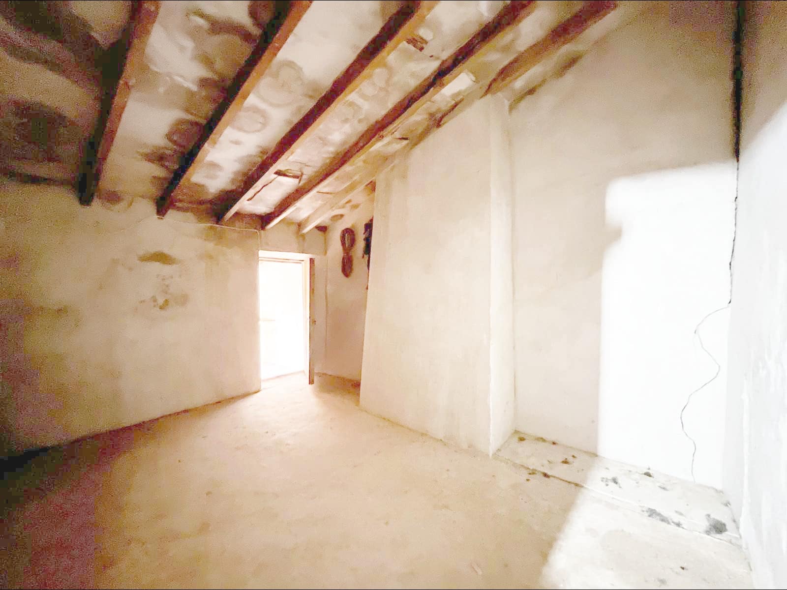 6 bedroom Finca/Country House for sale in Monovar / Monover - € 77,000 (Ref: 9505994)