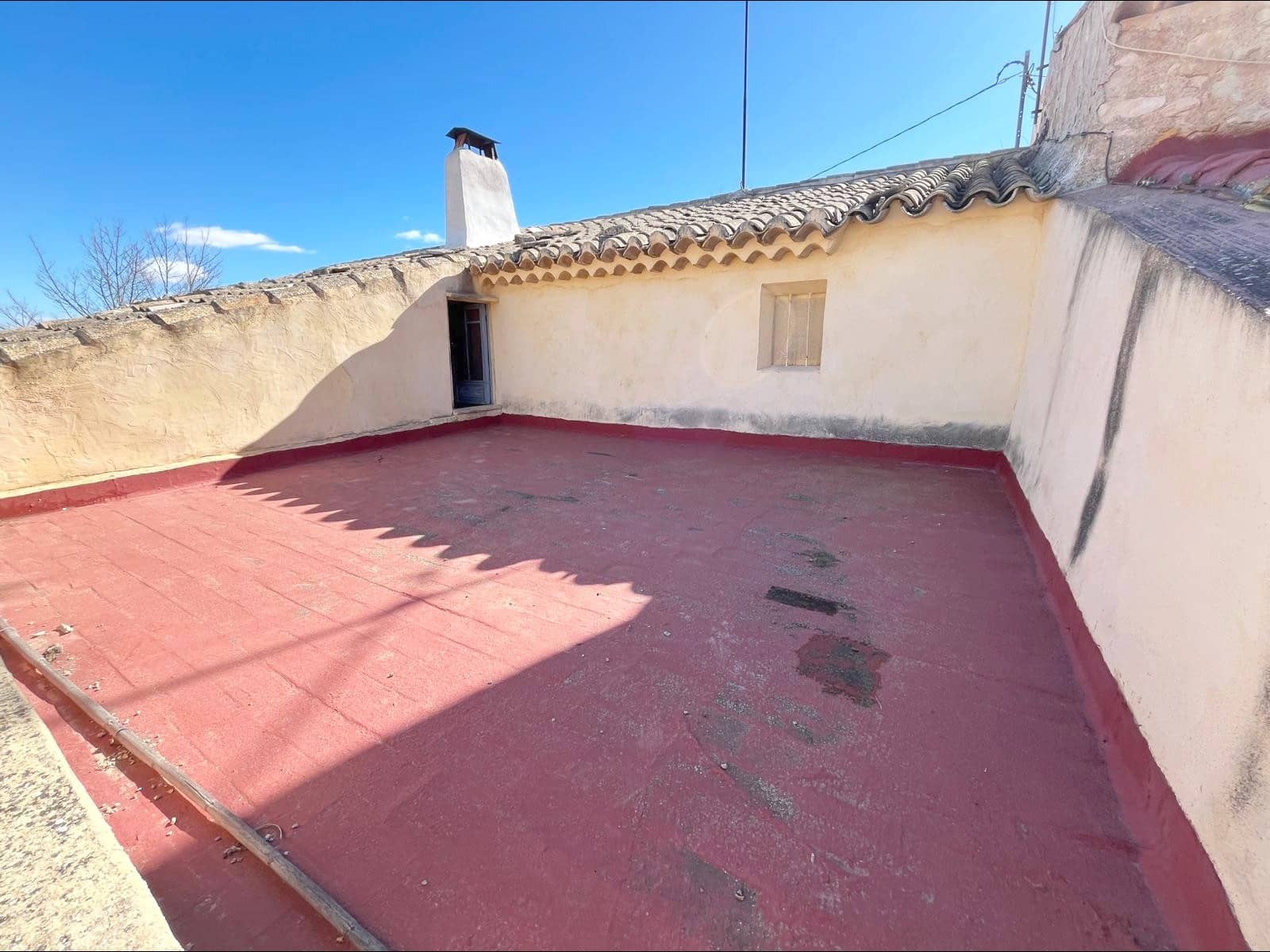6 bedroom Finca/Country House for sale in Monovar / Monover - € 77,000 (Ref: 9505994)