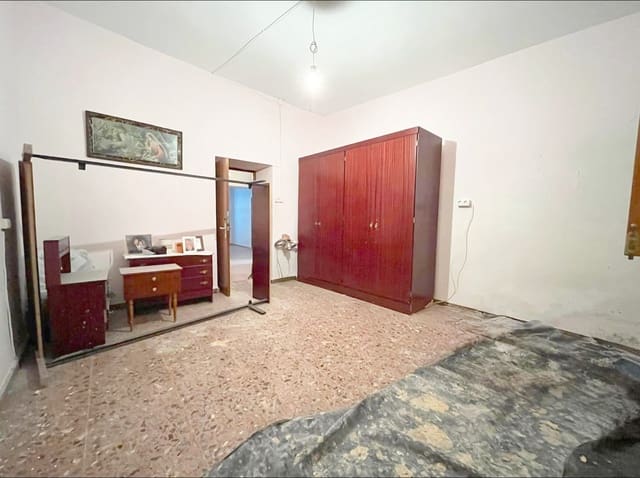 4 soverom Hus til salgs i Raspay, Yecla - € 79 000 (Ref: 9505995)