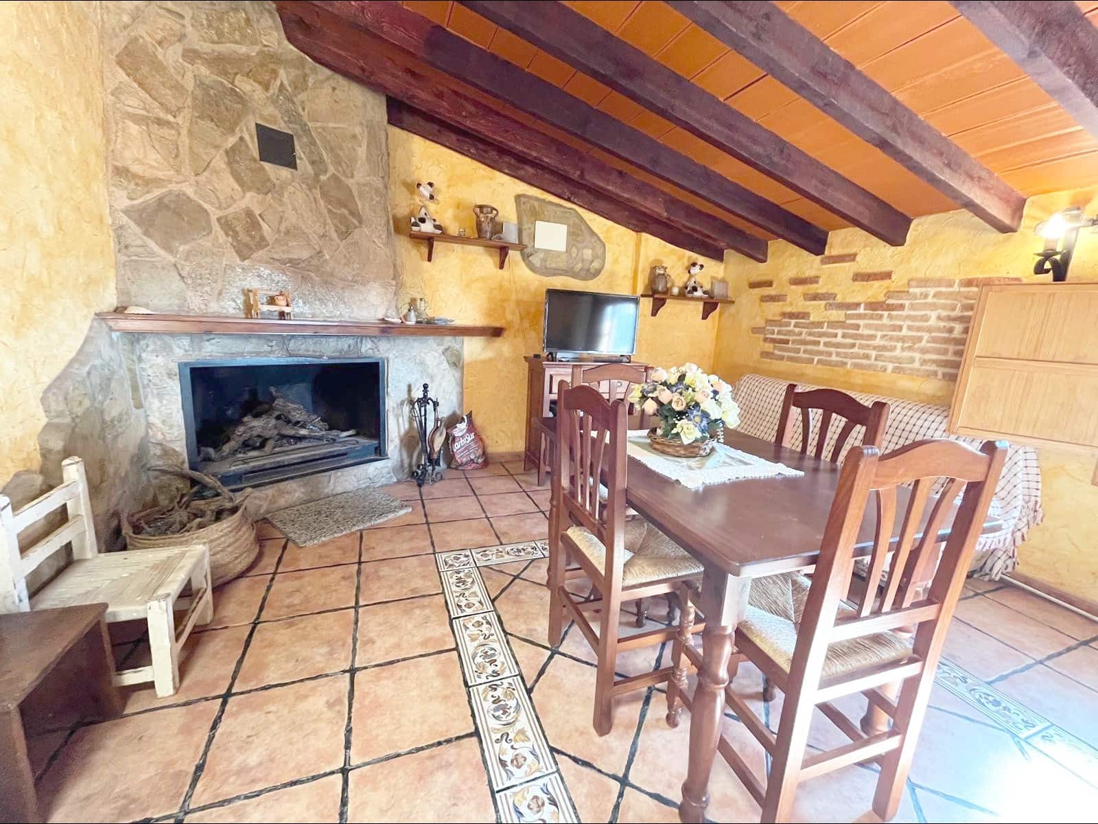 5 makuuhuone Huoneisto myytävänä paikassa Pinoso - 130 000 € (Ref: 9505997)