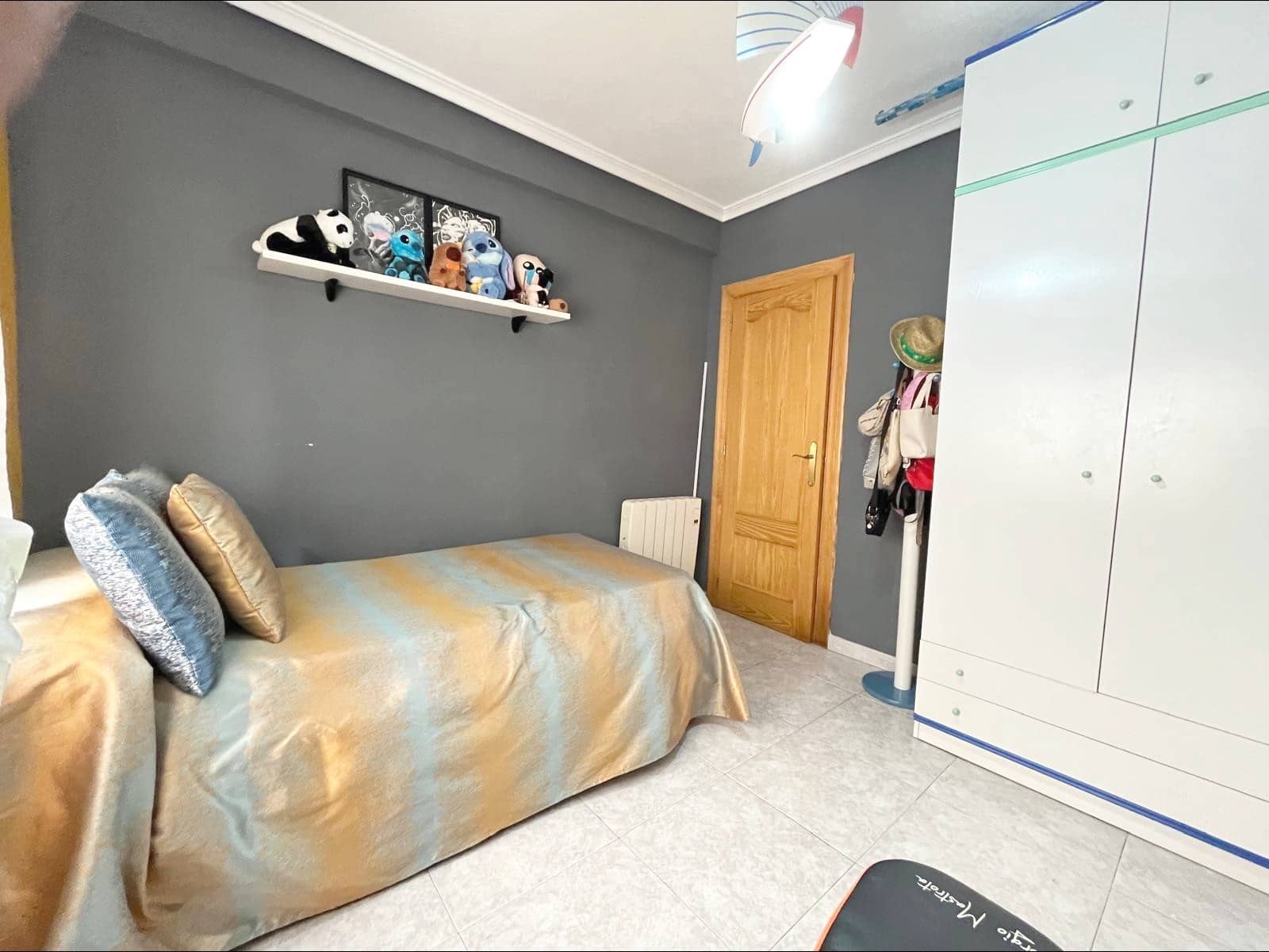 5 makuuhuone Huoneisto myytävänä paikassa Pinoso - 130 000 € (Ref: 9505997)