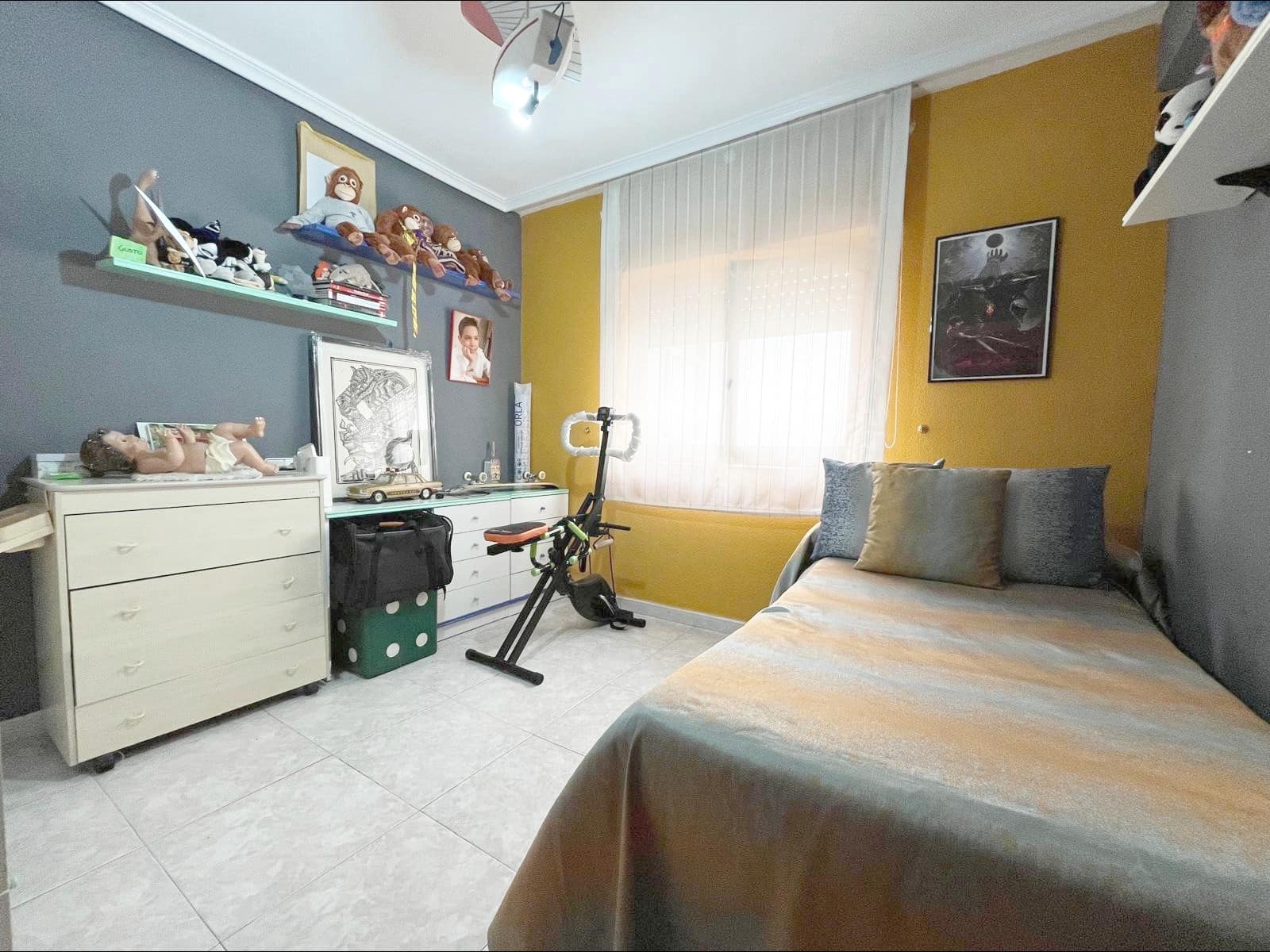 5 makuuhuone Huoneisto myytävänä paikassa Pinoso - 130 000 € (Ref: 9505997)