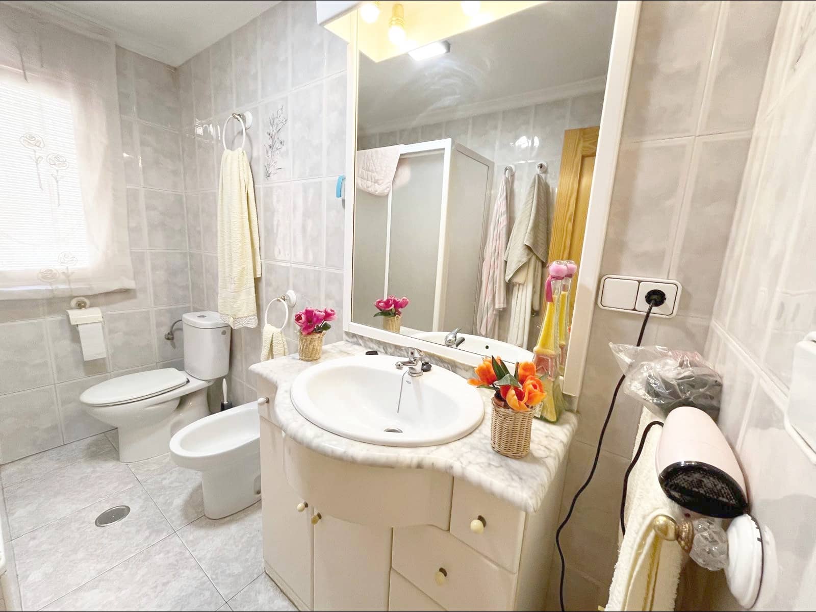 5 makuuhuone Huoneisto myytävänä paikassa Pinoso - 130 000 € (Ref: 9505997)