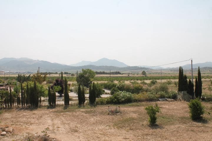 4 bedroom Villa for sale in Pinoso with garage - € 320,000 (Ref: 9505998)