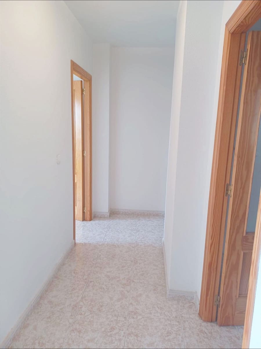 3 makuuhuone Asunto myytävänä paikassa Pinoso - 95 995 € (Ref: 9576709)