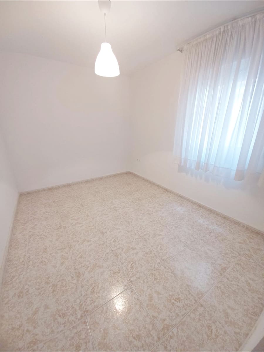 3 makuuhuone Asunto myytävänä paikassa Pinoso - 95 995 € (Ref: 9576709)