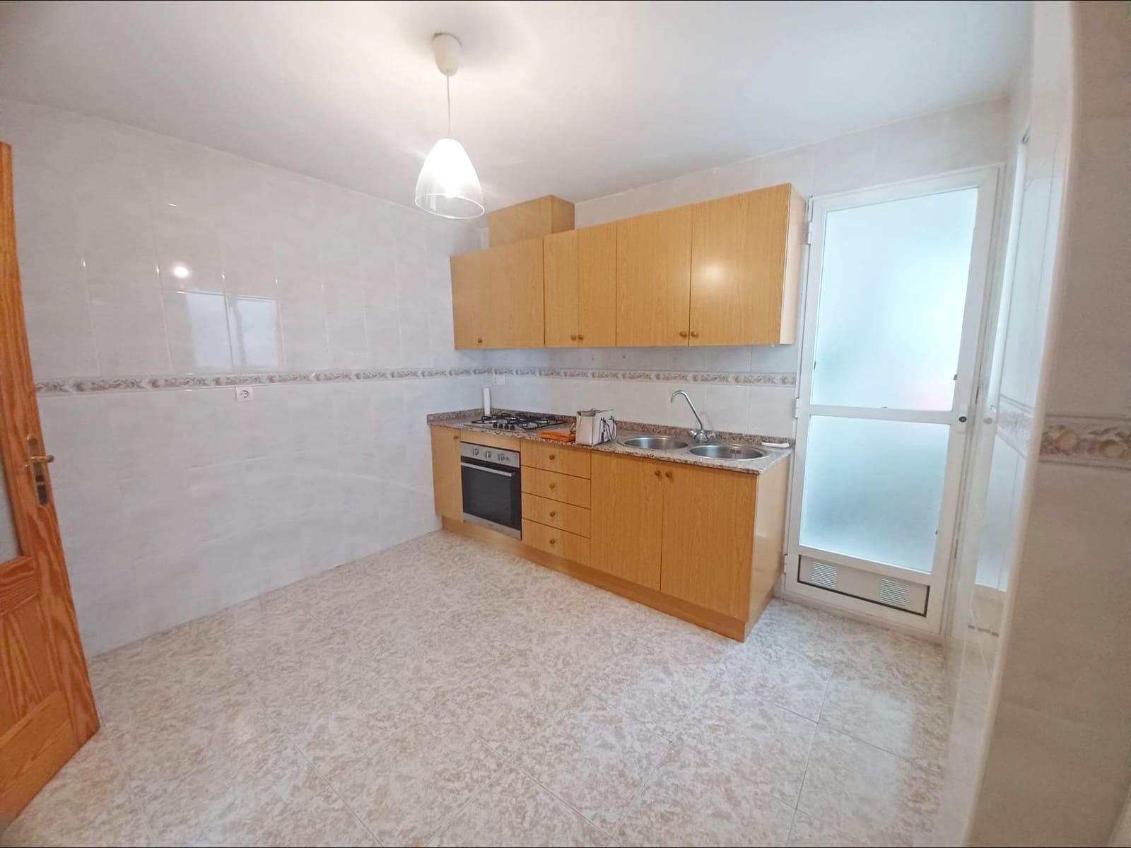 3 makuuhuone Asunto myytävänä paikassa Pinoso - 95 995 € (Ref: 9576709)