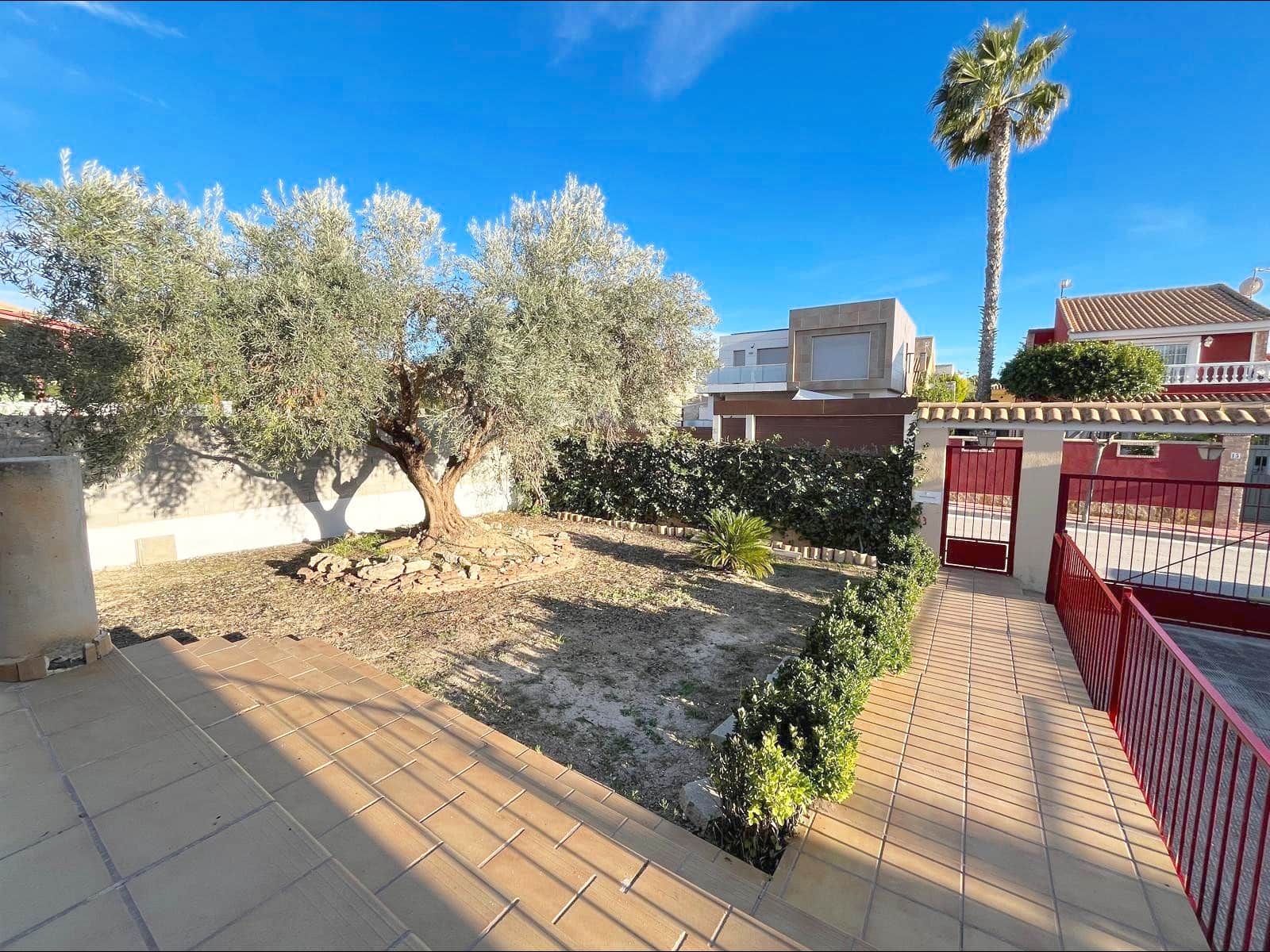 4 soverom Villa til salgs i La Alcayna med garasje - € 299 000 (Ref: 9582949)