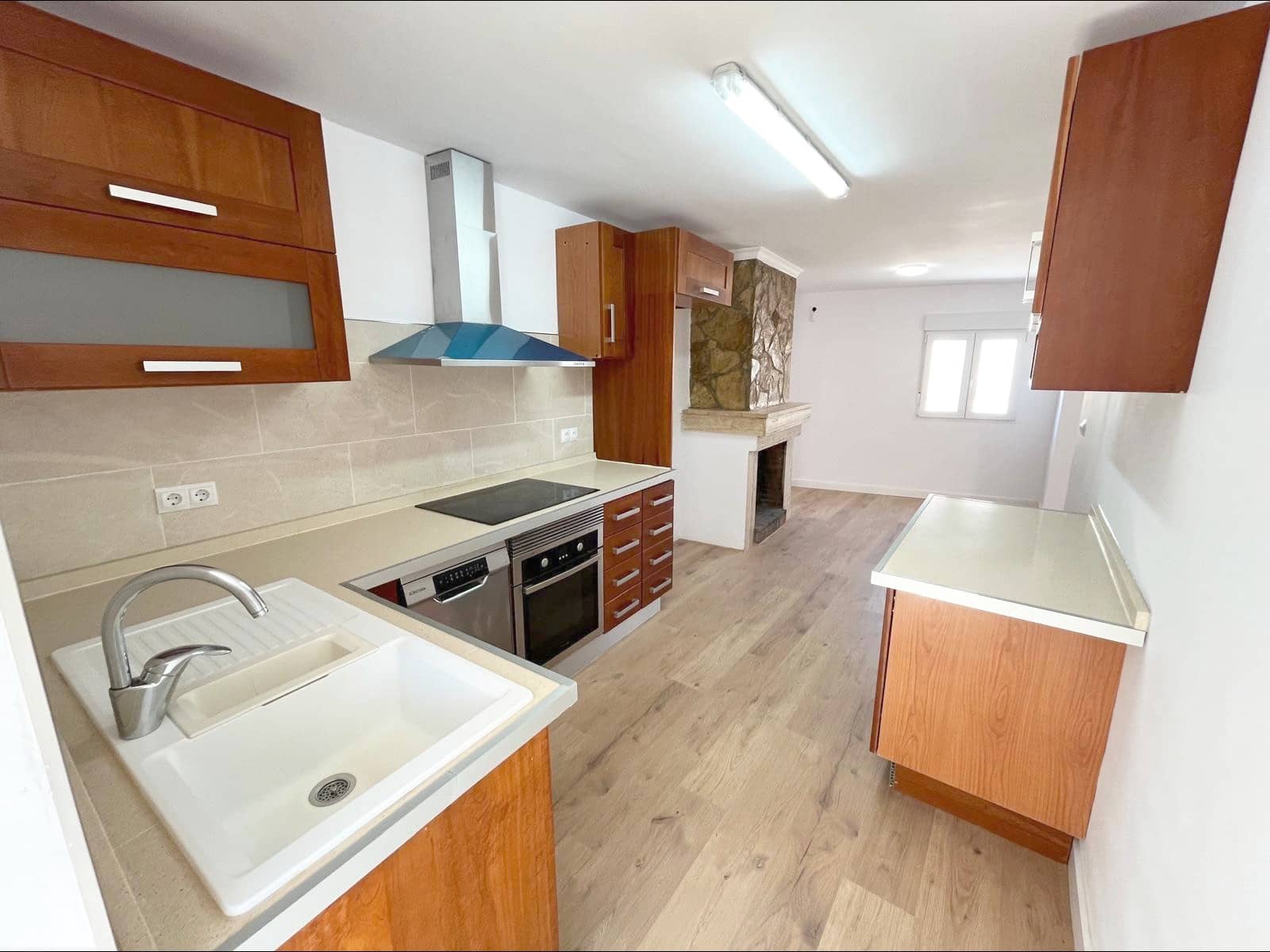 3 soveværelse Byhus til salg i L'Alguena / Alguenya - € 125.000 (Ref: 9877237)