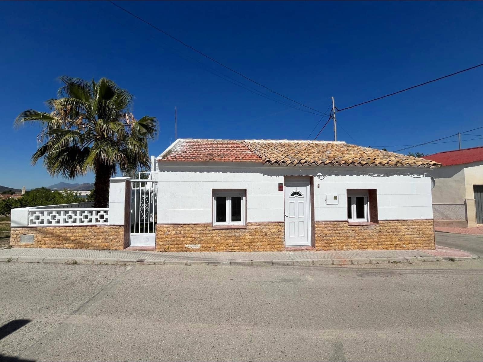 3 soveværelse Byhus til salg i L'Alguena / Alguenya - € 125.000 (Ref: 9877237)