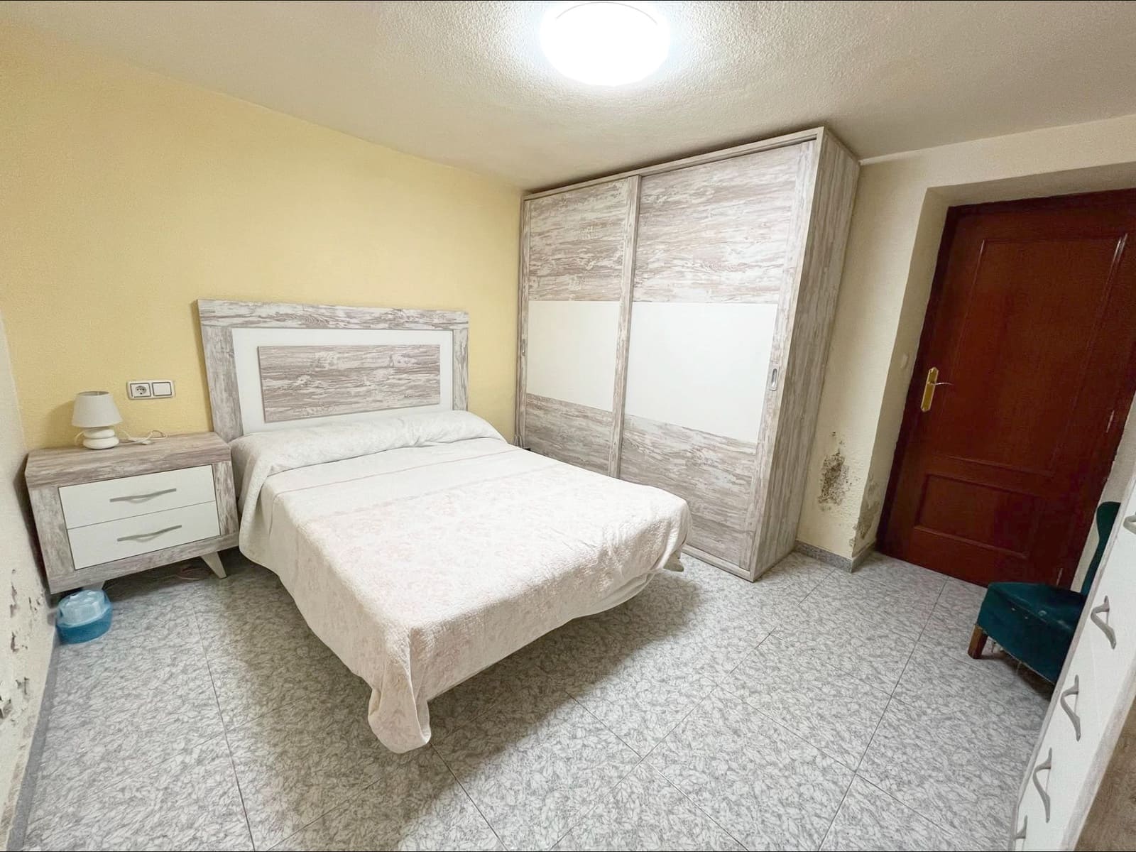 Chalet de 4 habitaciones en Monóvar / Monóver en venta - 120.000 € (Ref: 9913179)