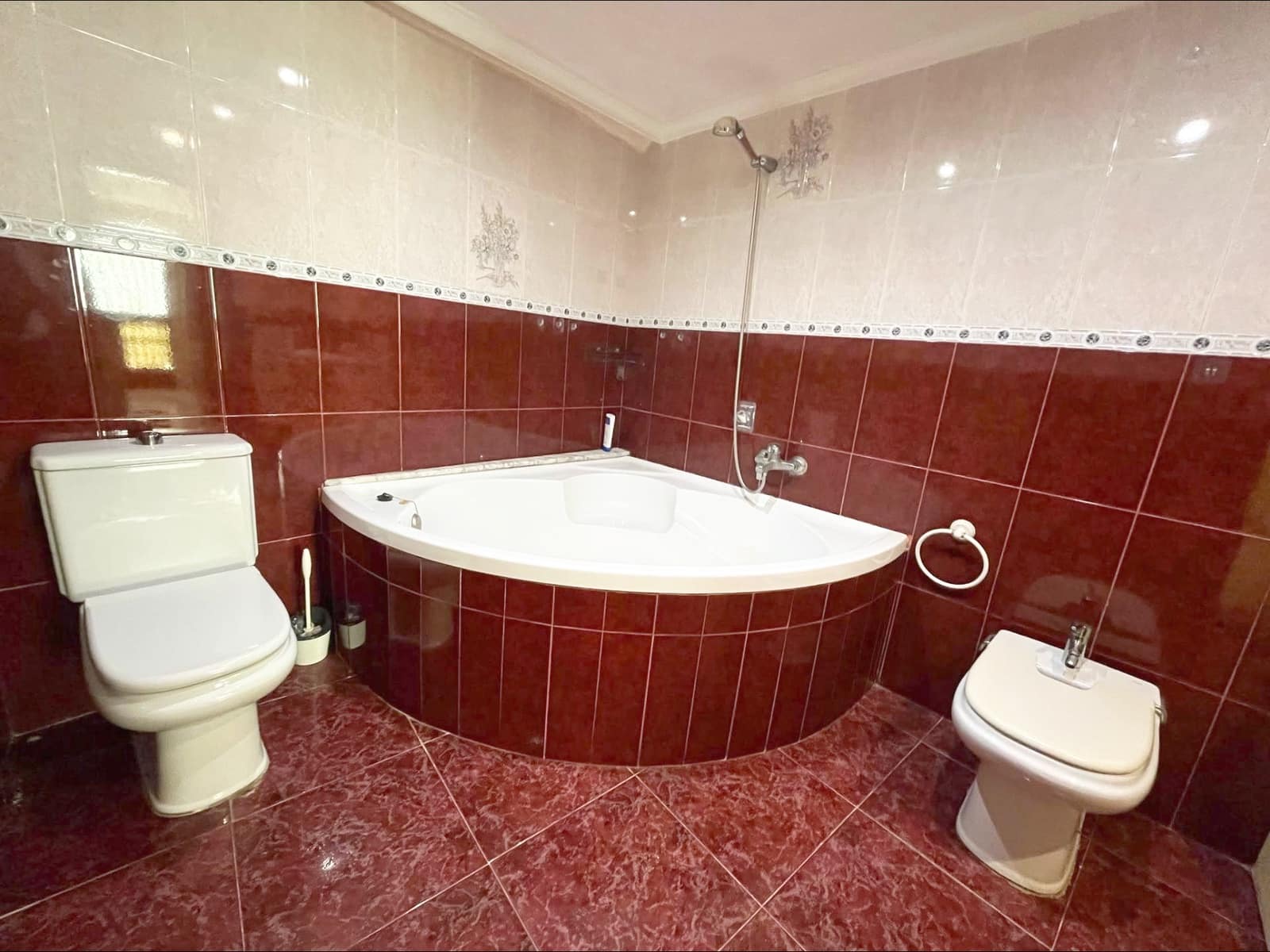 Chalet de 4 habitaciones en Monóvar / Monóver en venta - 120.000 € (Ref: 9913179)