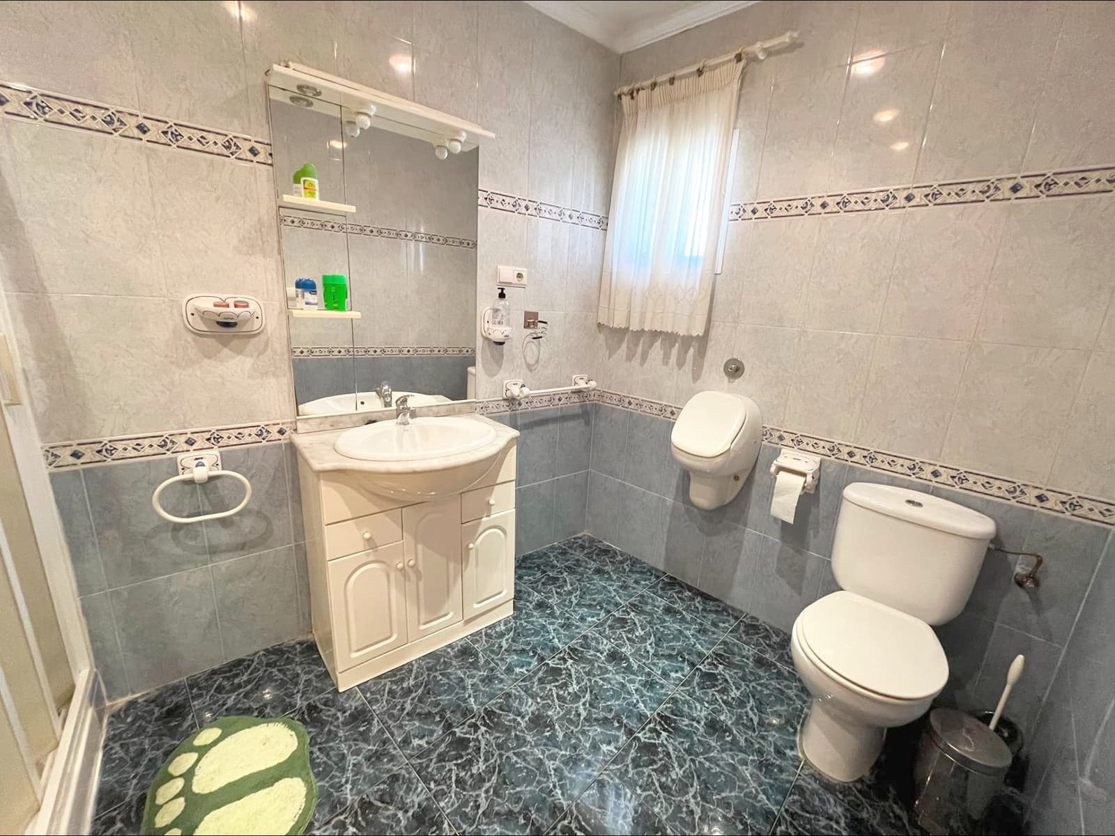 Chalet de 4 habitaciones en Monóvar / Monóver en venta - 120.000 € (Ref: 9913179)