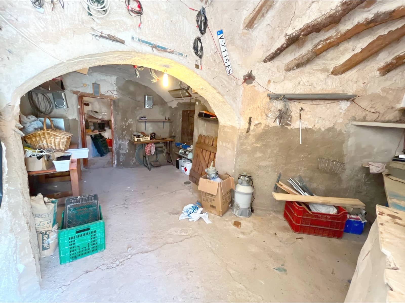 Chalet de 4 habitaciones en Monóvar / Monóver en venta - 120.000 € (Ref: 9913179)