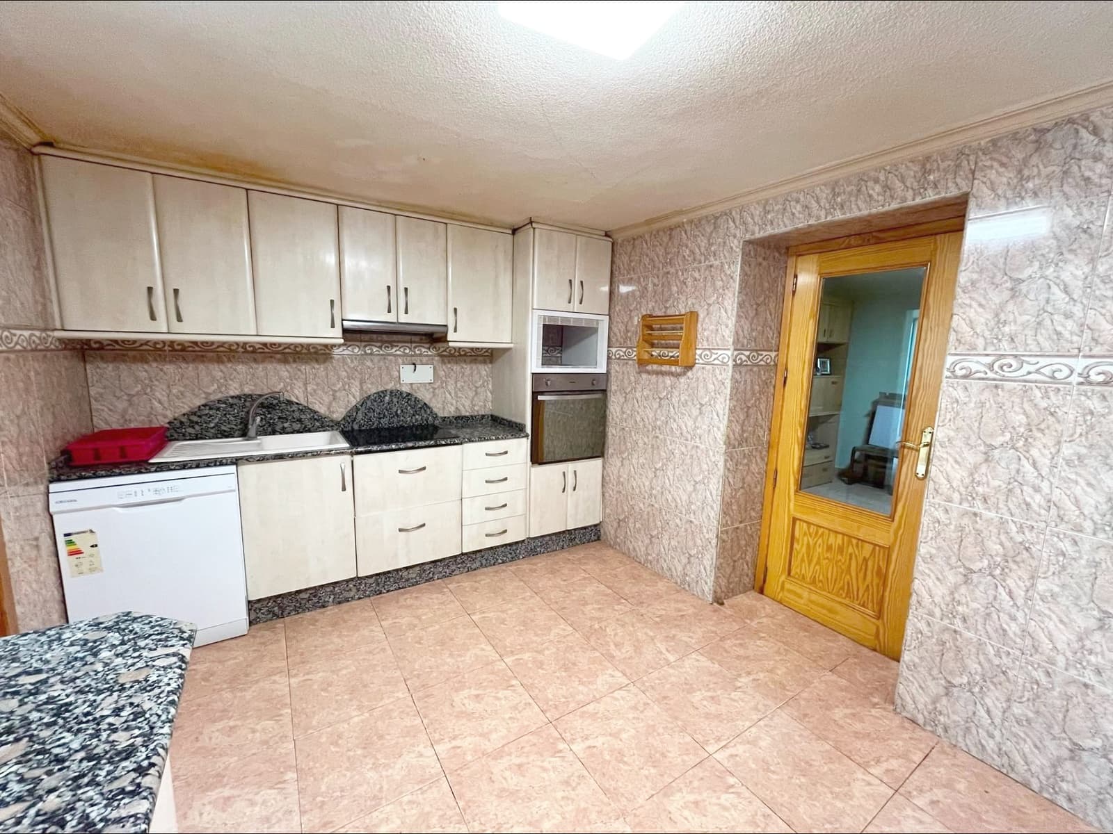Chalet de 4 habitaciones en Monóvar / Monóver en venta - 120.000 € (Ref: 9913179)