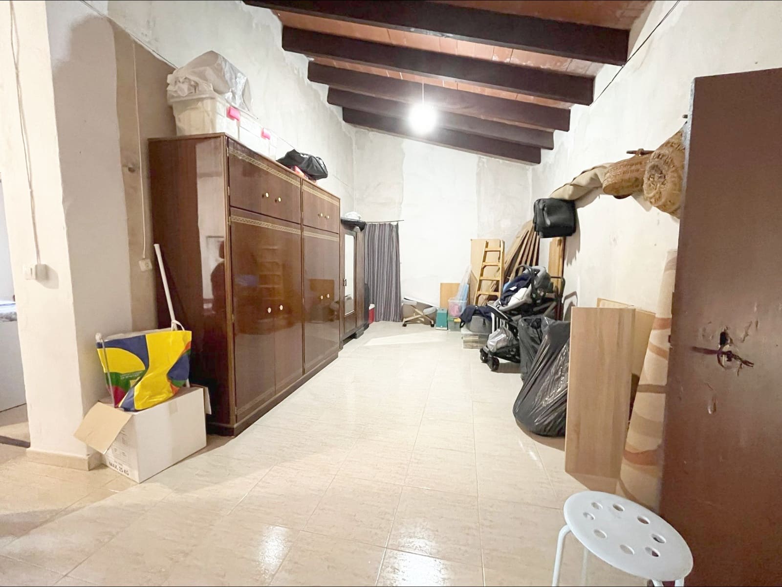 5 bedroom Finca/Country House for sale in Jumilla - € 158,000 (Ref: 9939987)