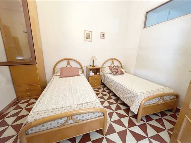 5 soveværelse Finca/Landehus til salg i Jumilla - € 158.000 (Ref: 9939987)