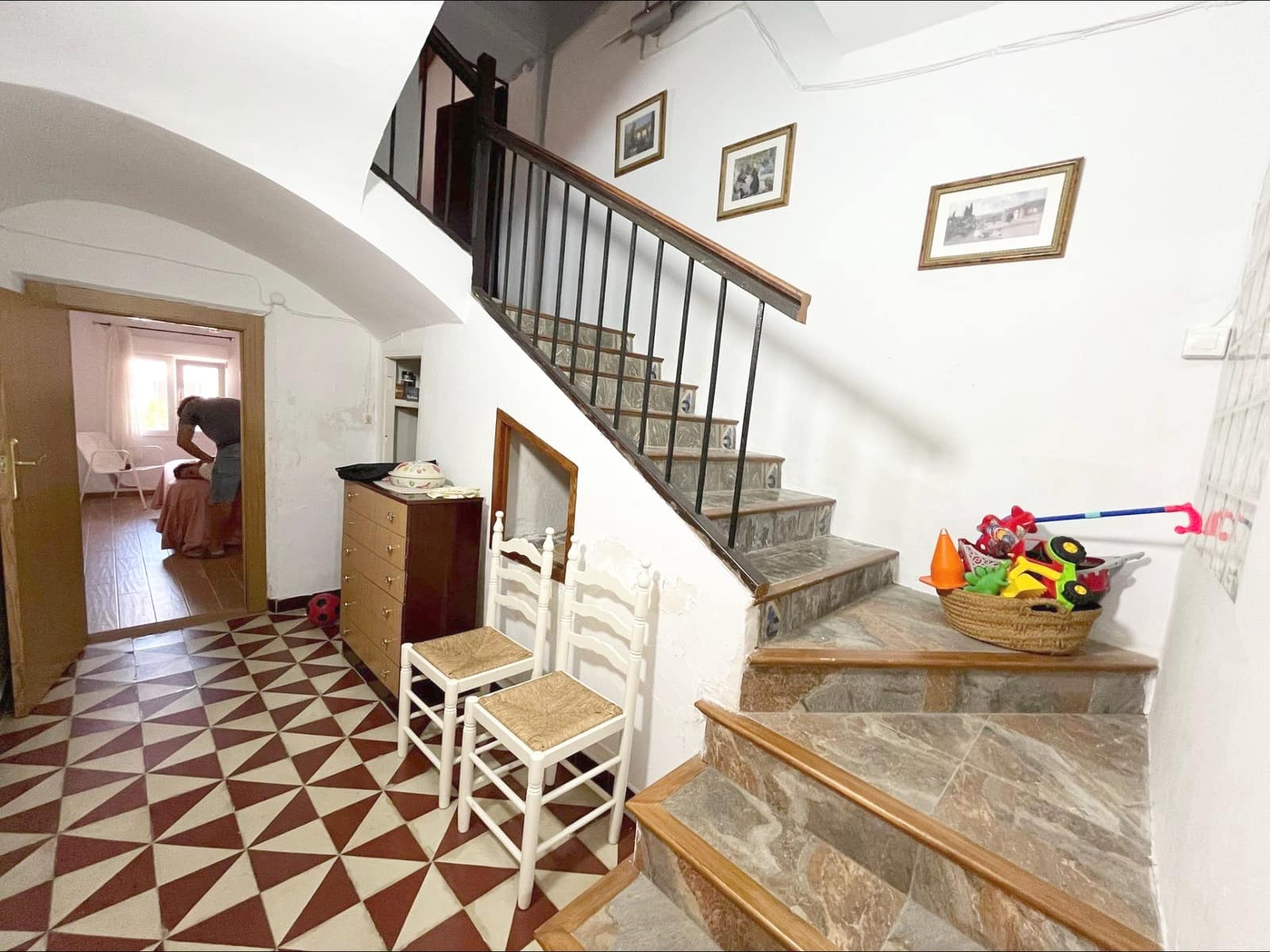 5 bedroom Finca/Country House for sale in Jumilla - € 158,000 (Ref: 9939987)