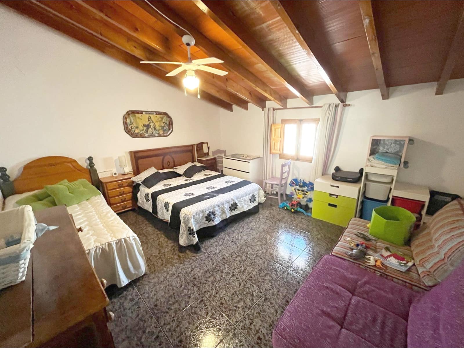 5 bedroom Finca/Country House for sale in Jumilla - € 158,000 (Ref: 9939987)